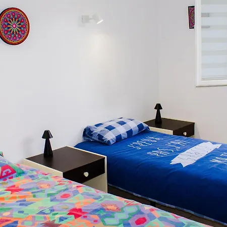Chamant 3 Of 63 M2 In Apartment *